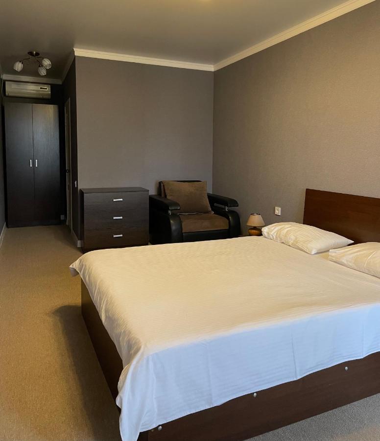Hotel Phanakopi New Athos エクステリア 写真