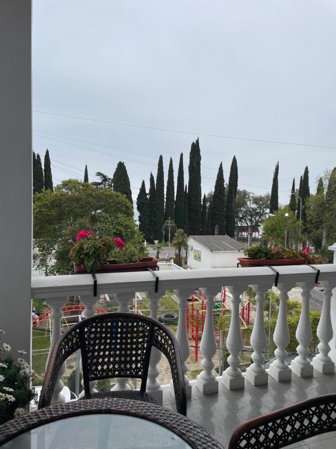 Hotel Phanakopi New Athos エクステリア 写真