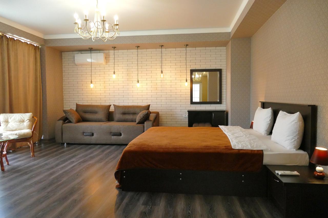 Hotel Phanakopi New Athos エクステリア 写真